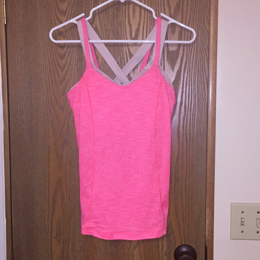 Lululemon Run For Gold tank